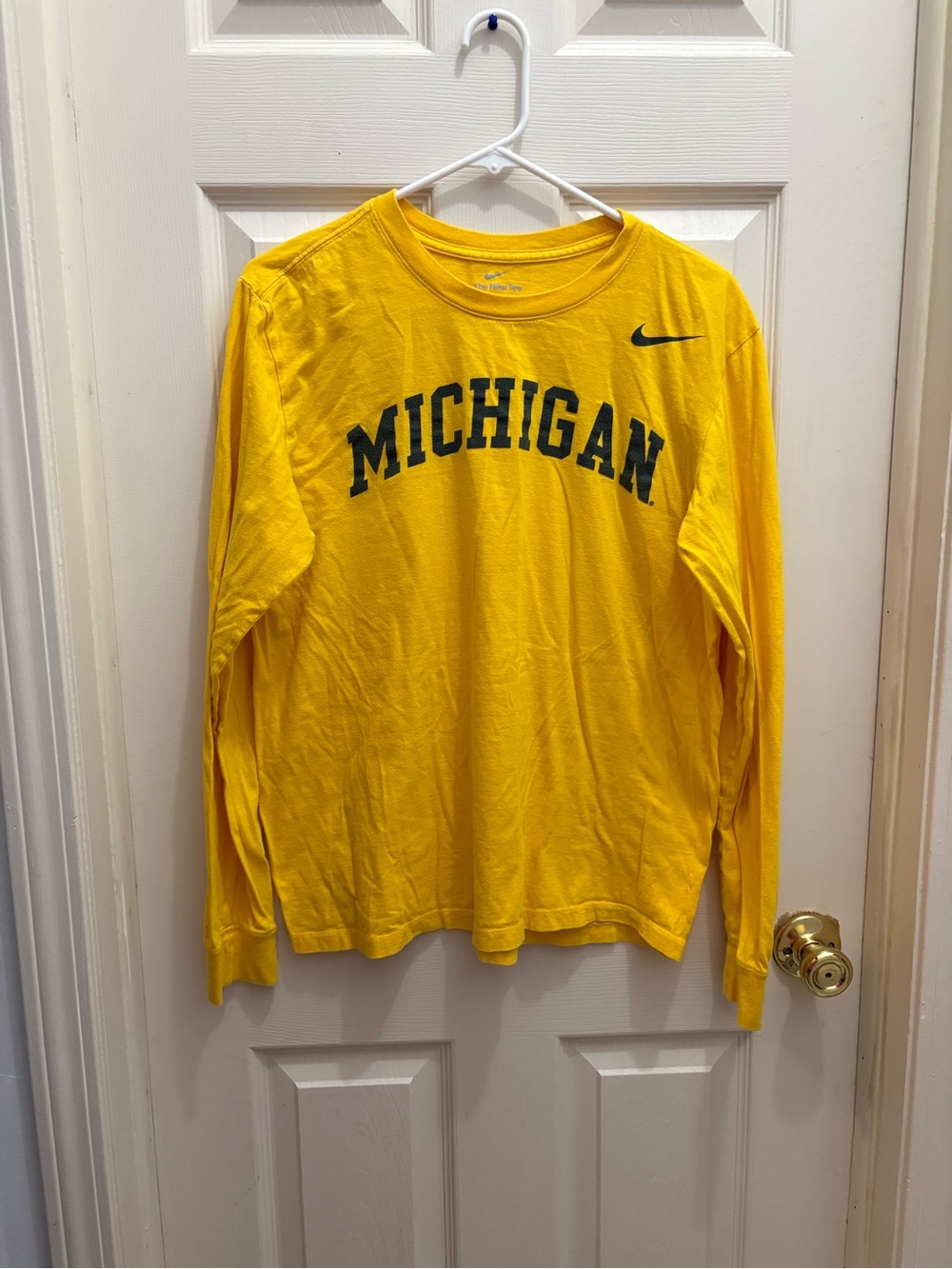 Nike Michigan Wolverines Long Sleeve Tee - Size Medium